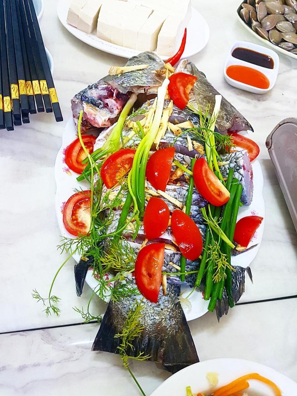 Nha Nghi Viet Khanh ハロン エクステリア 写真
